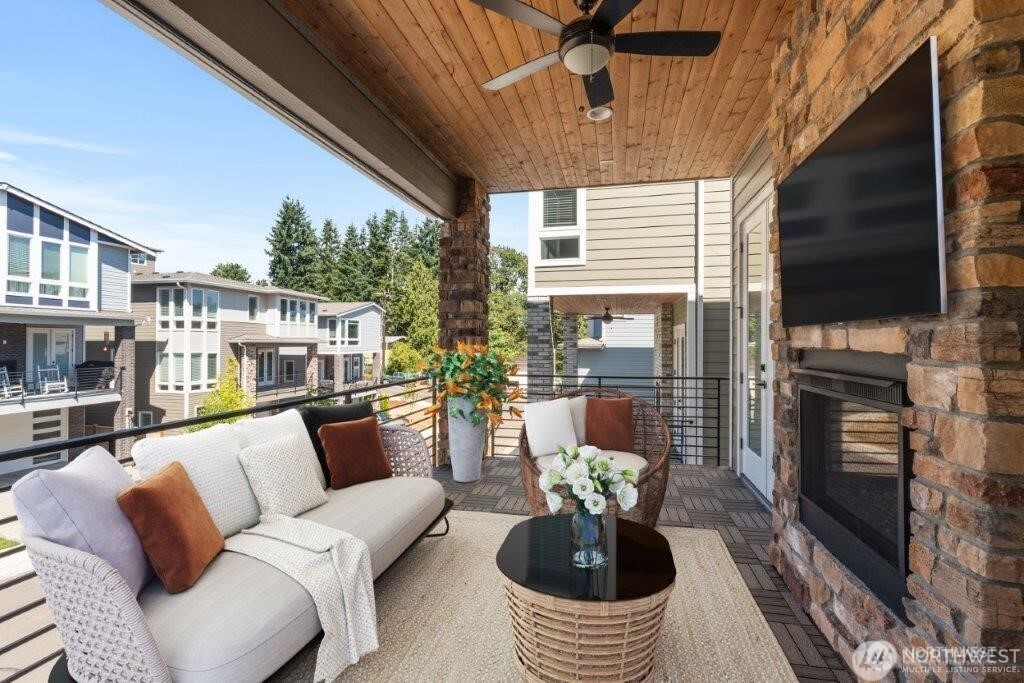 7544 S 129th Place , Seattle, WA 98178