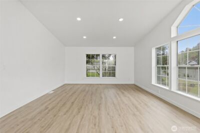 410 V Place SE, Auburn, WA 98002 - Photo 4