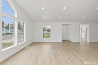 410 V Place SE, Auburn, WA 98002 - Photo 5