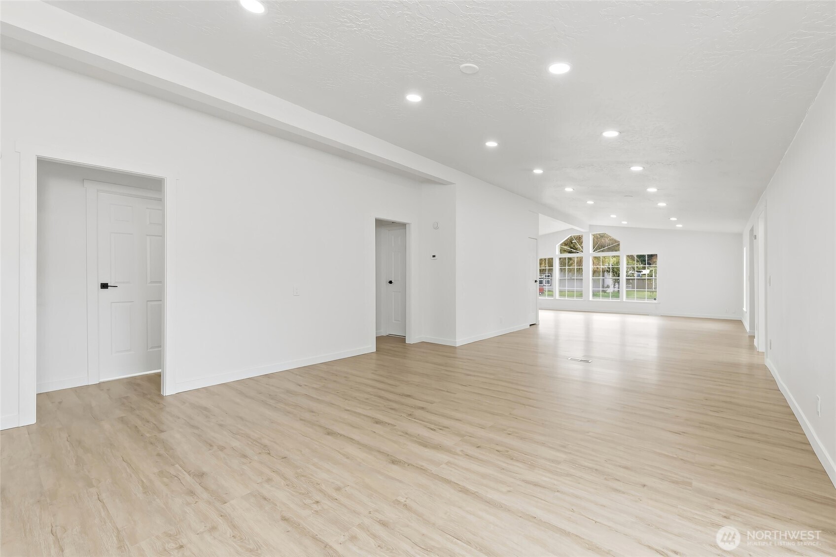 410 V Place SE, Auburn, WA 98002