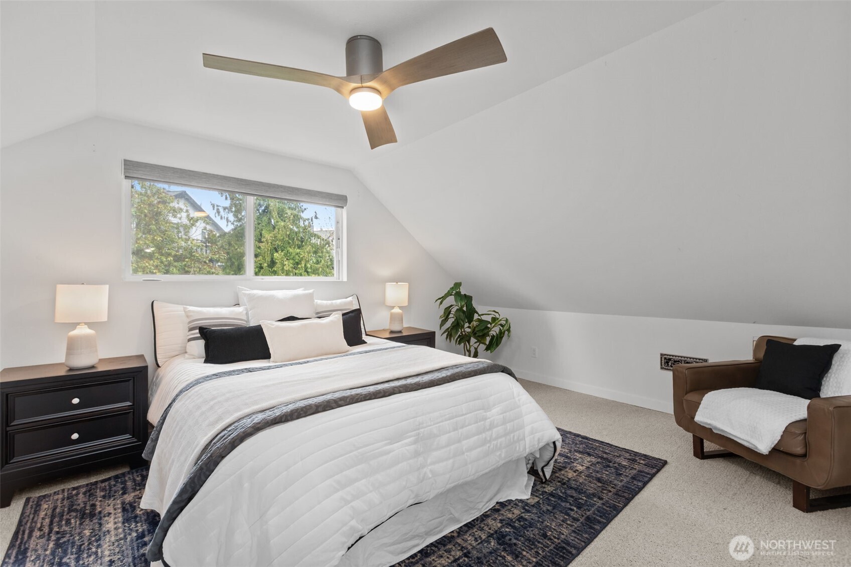 22720 2nd Place W, Bothell, WA 98021