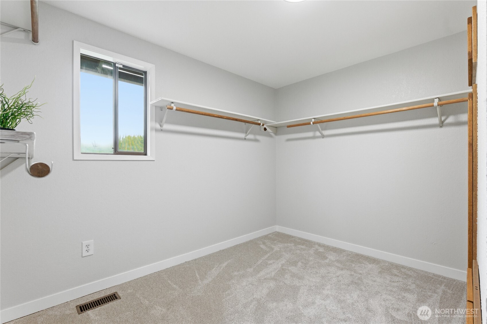 34216 136th Avenue SE, Auburn, WA 98092