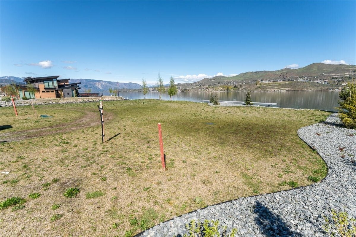 105 Bass Lane , Chelan, WA 98816