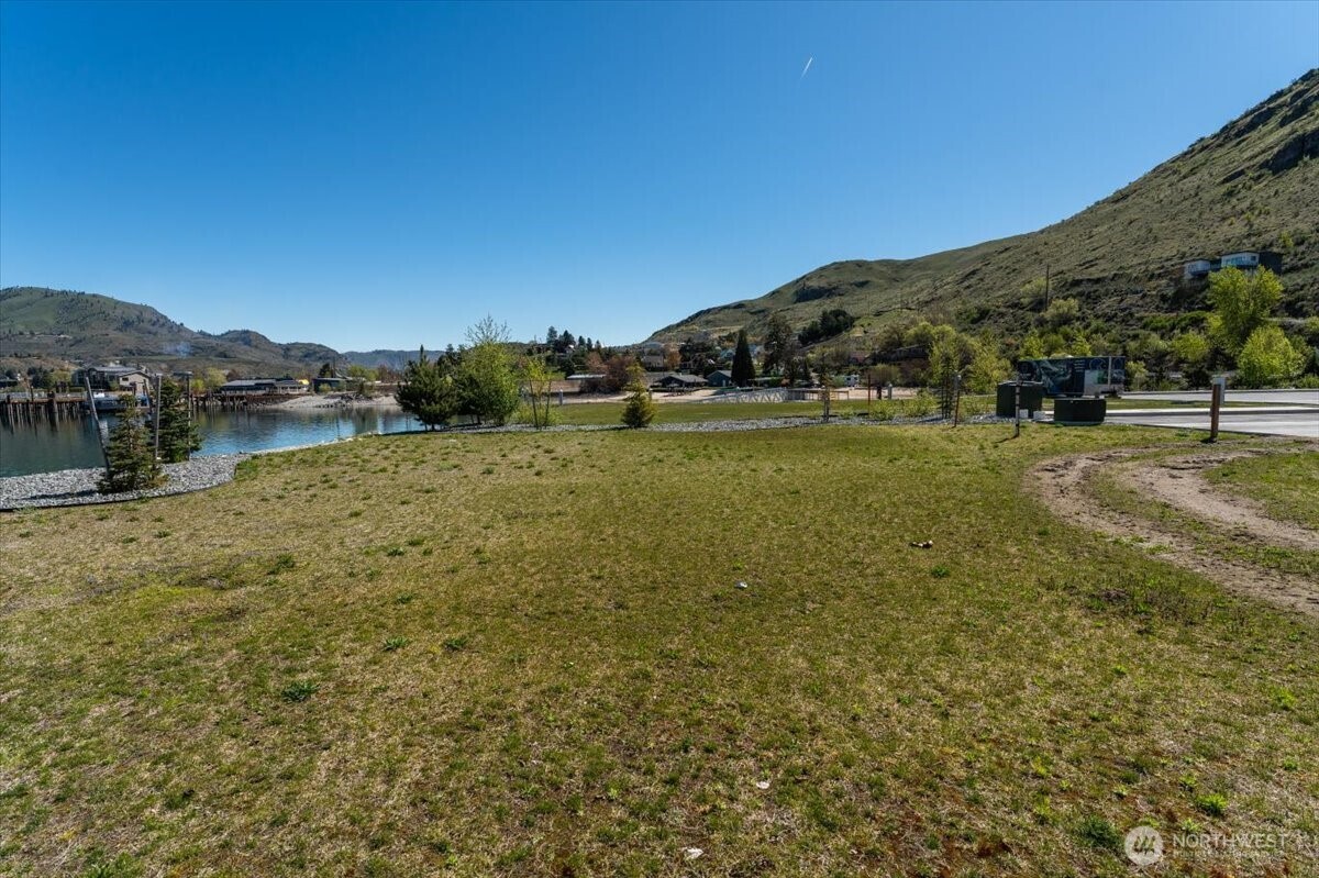 105 Bass Lane , Chelan, WA 98816