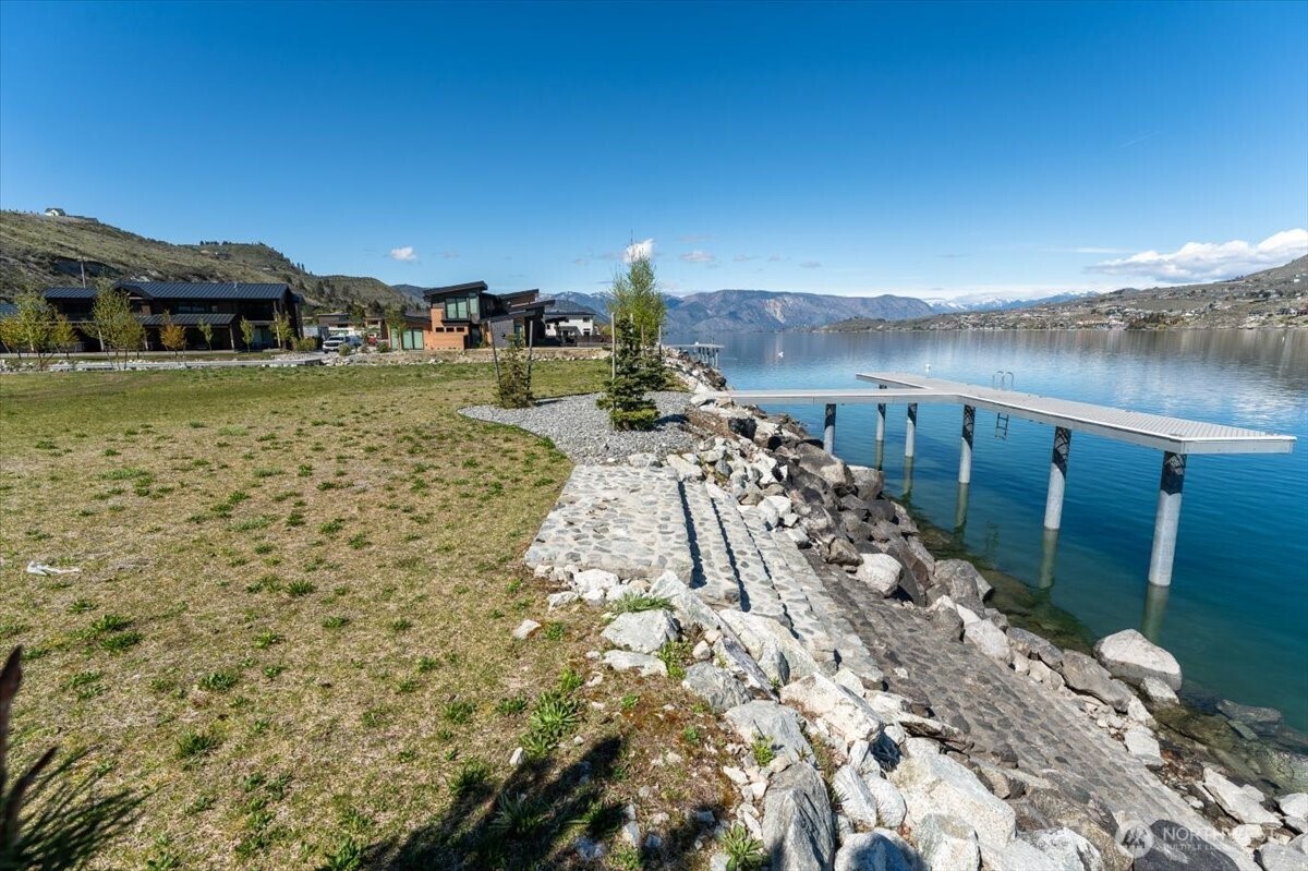 105 Bass Lane , Chelan, WA 98816