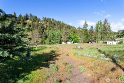 8829 Josephine Avenue , Dryden, WA 98821 - Photo 8