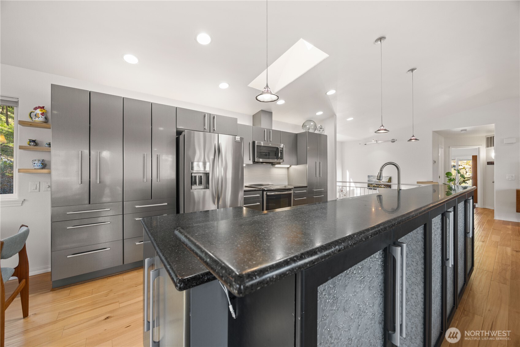 7379 Ridgeview Drive , Chelan, WA 98816