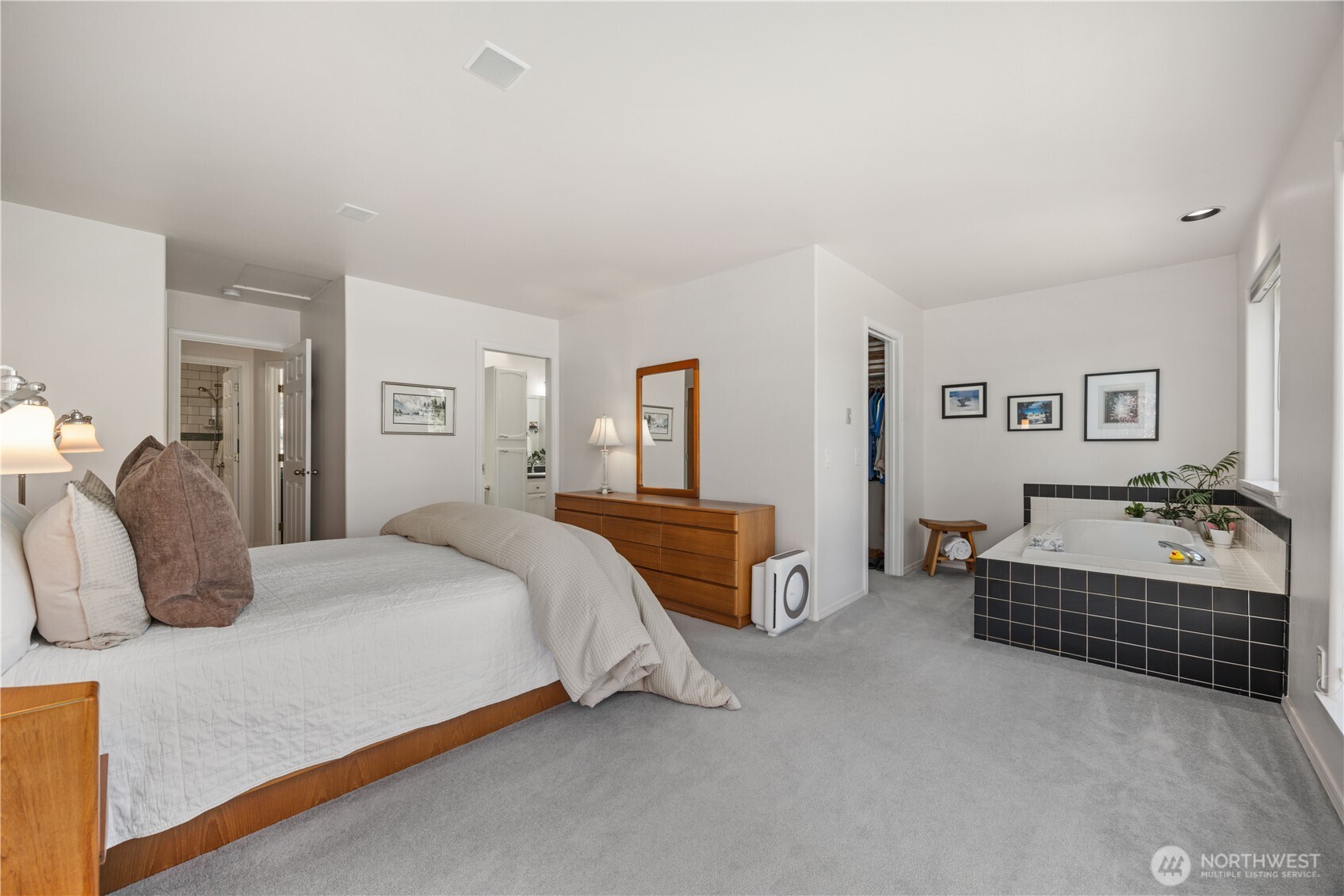 7379 Ridgeview Drive , Chelan, WA 98816