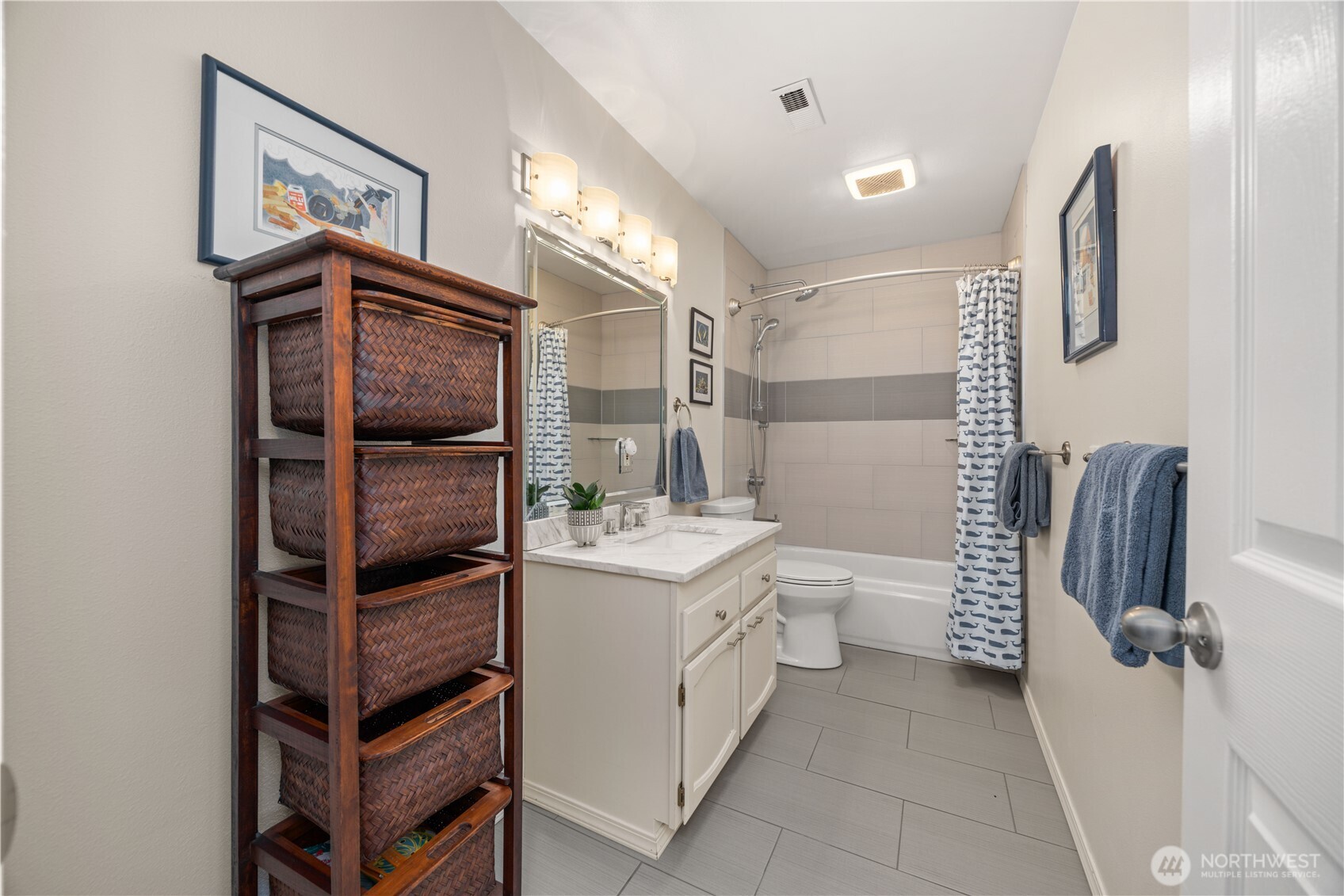 7379 Ridgeview Drive , Chelan, WA 98816