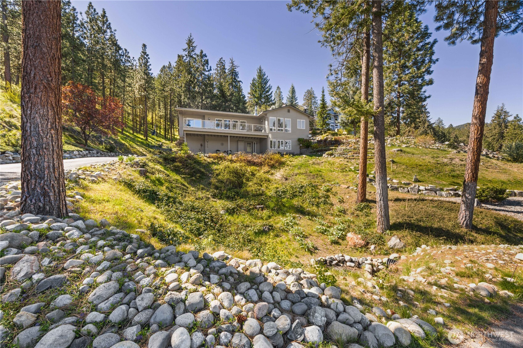 7379 Ridgeview Drive , Chelan, WA 98816