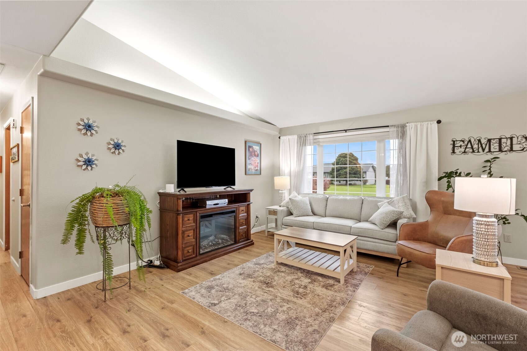 1000 13th Avenue SW #7, Quincy, WA 98848