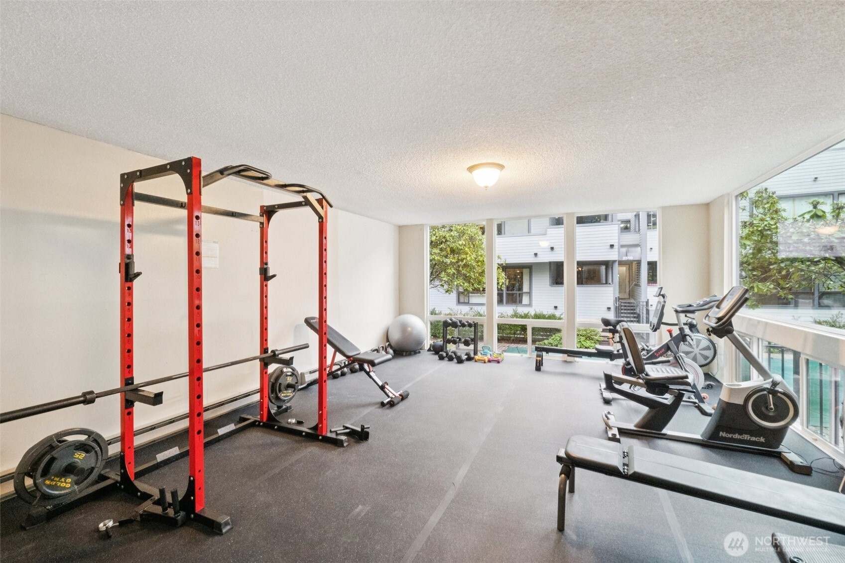 2500 W Manor Place #217, Seattle, WA 98199