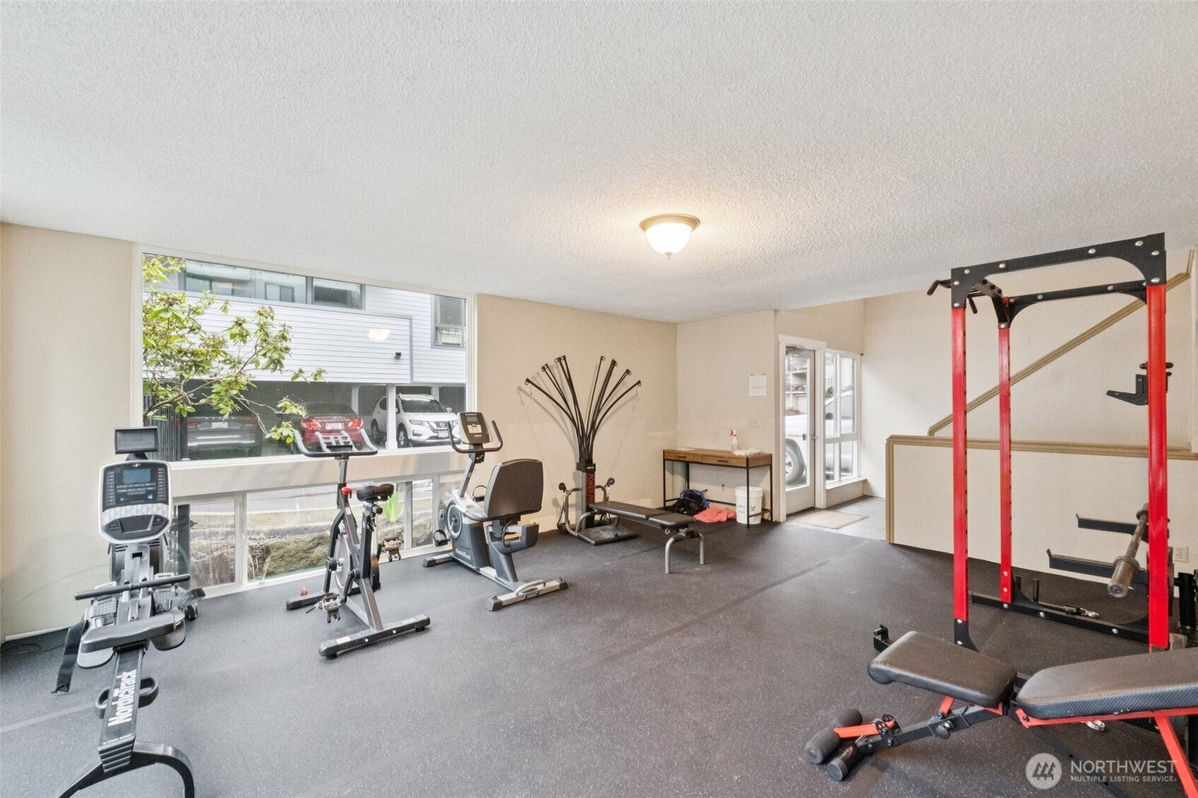 2500 W Manor Place #217, Seattle, WA 98199
