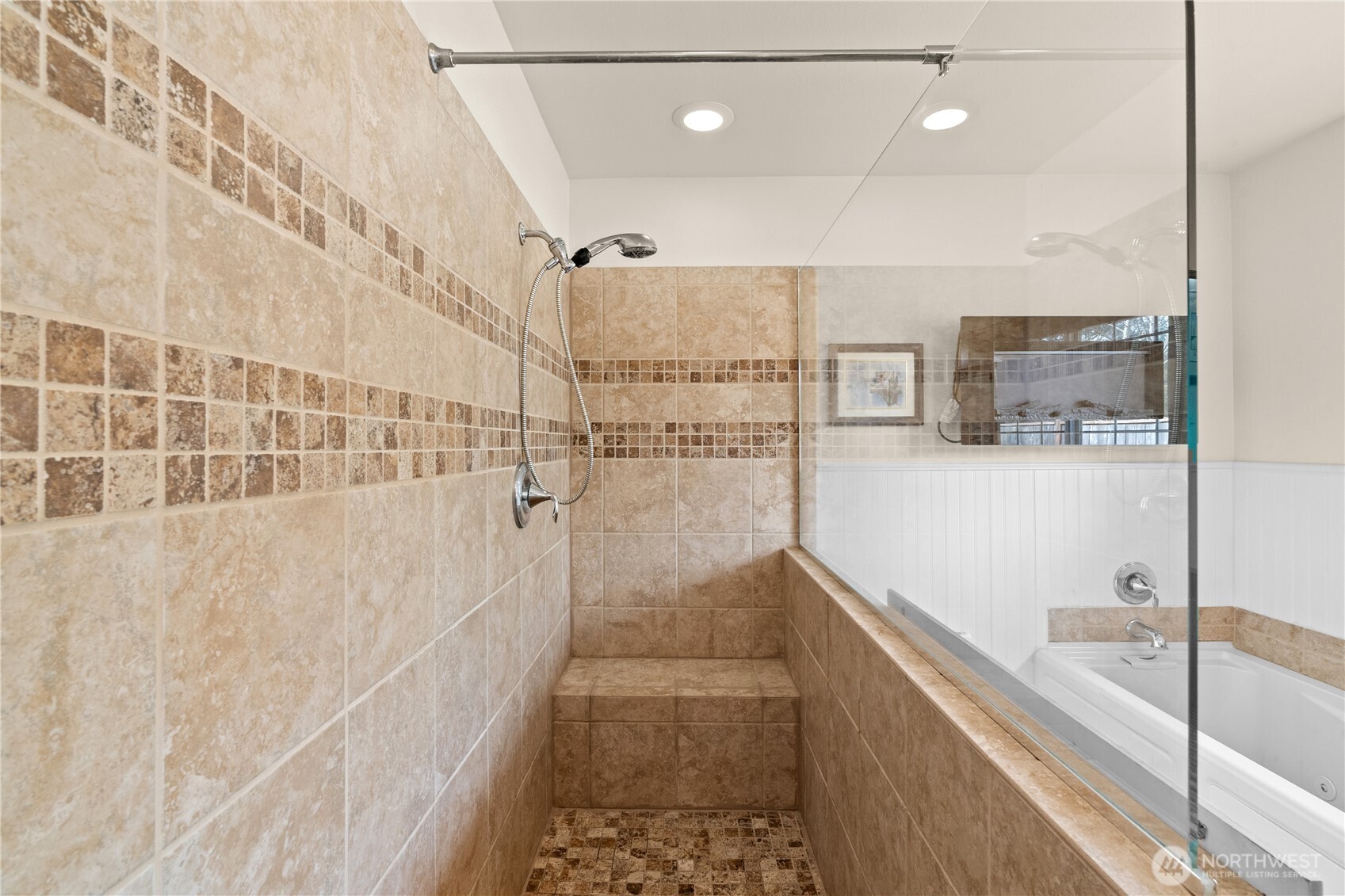 108 Old Hill Road , Aberdeen, WA 98520