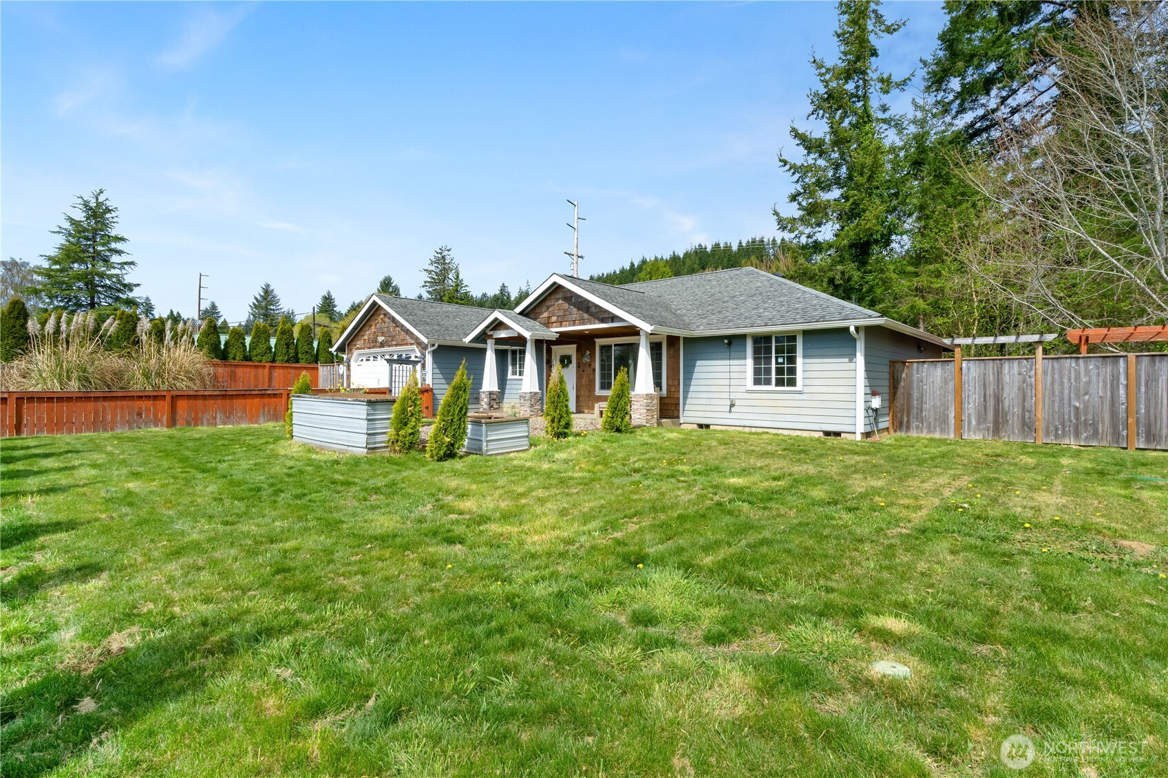 108 Old Hill Road , Aberdeen, WA 98520