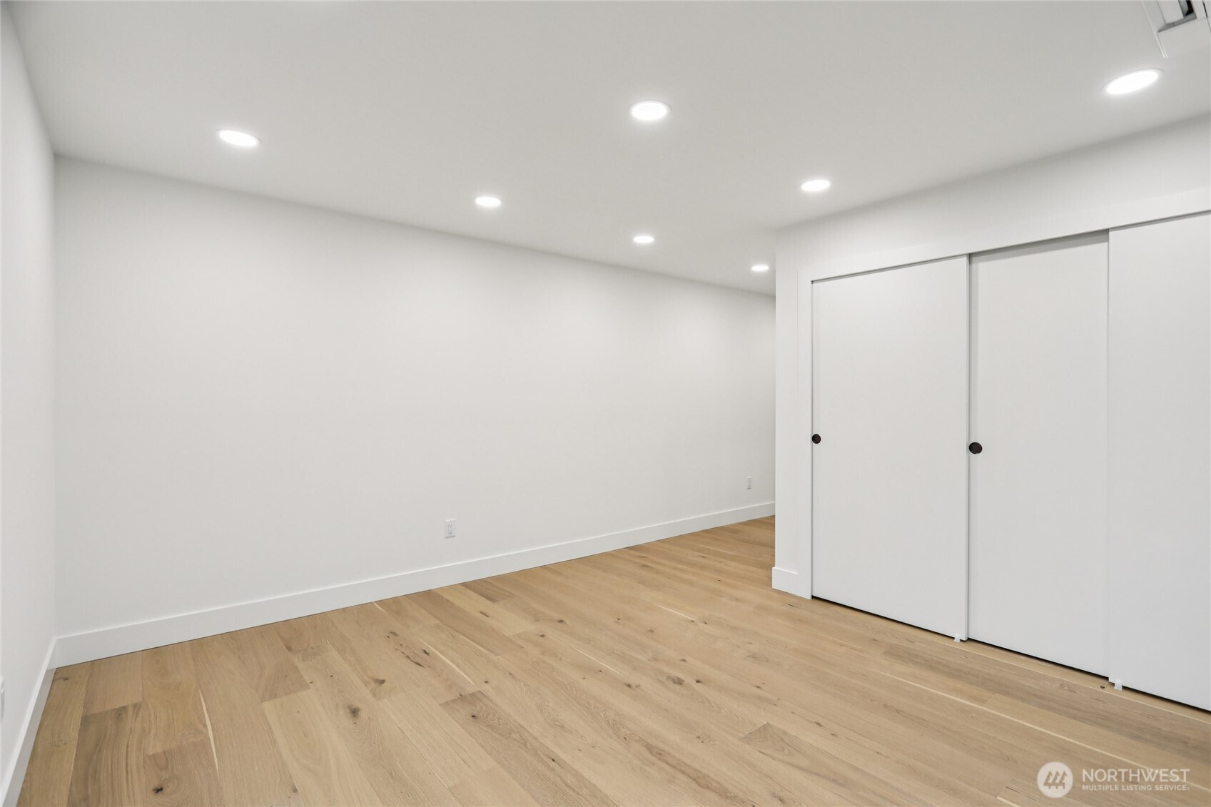 15415 NE 103rd Way , Redmond, WA 98052