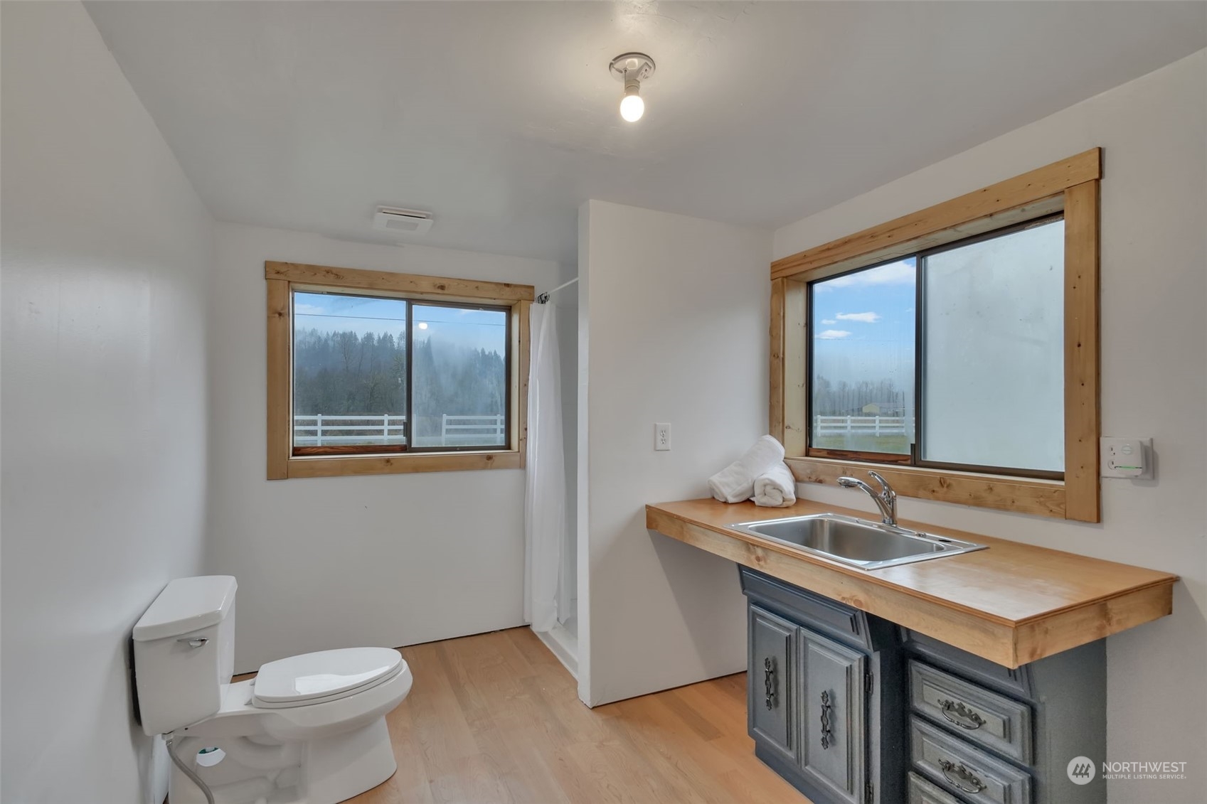 236 Kehoe Rd , Randle, WA 98377
