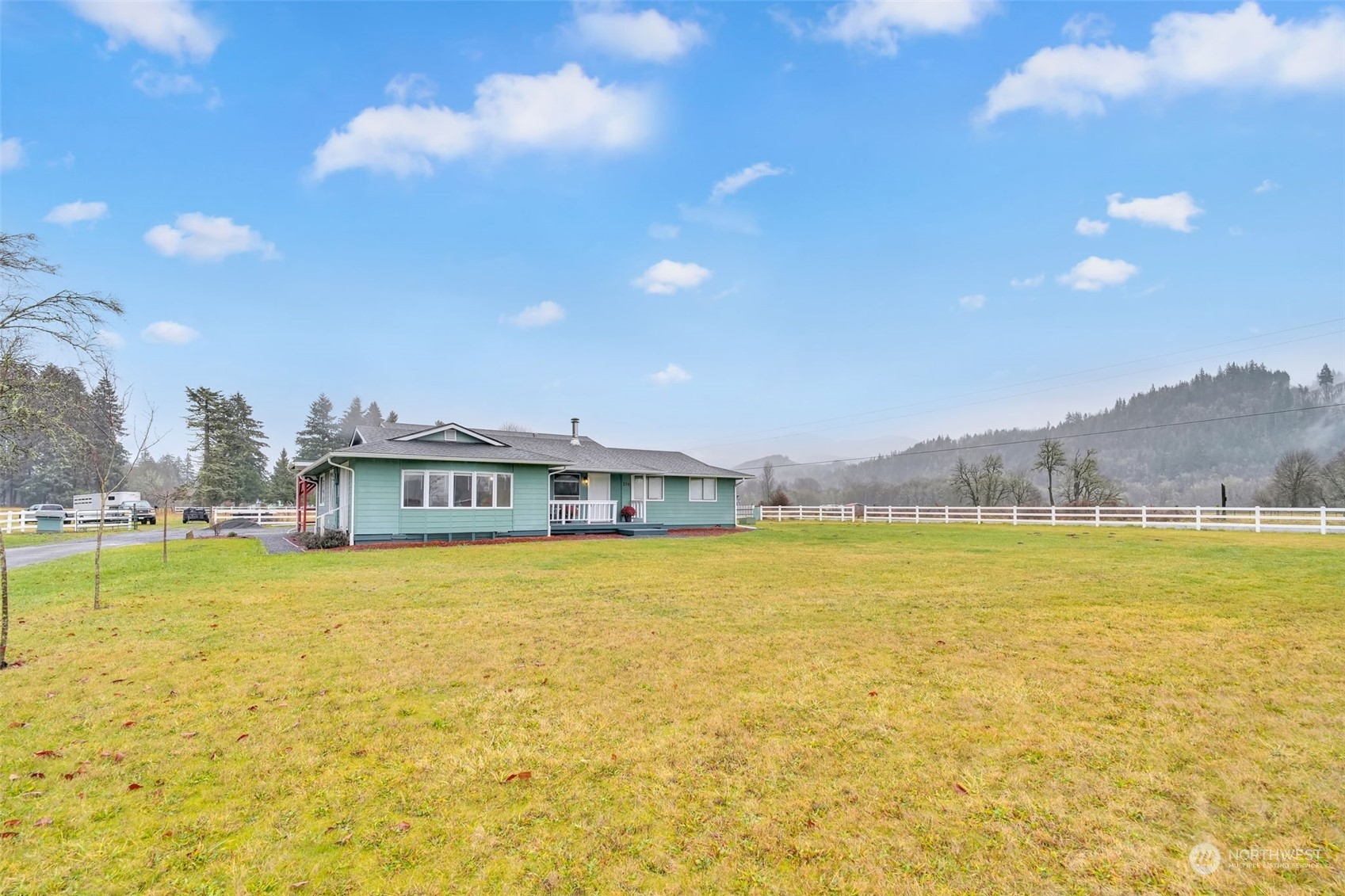 236 Kehoe Rd , Randle, WA 98377