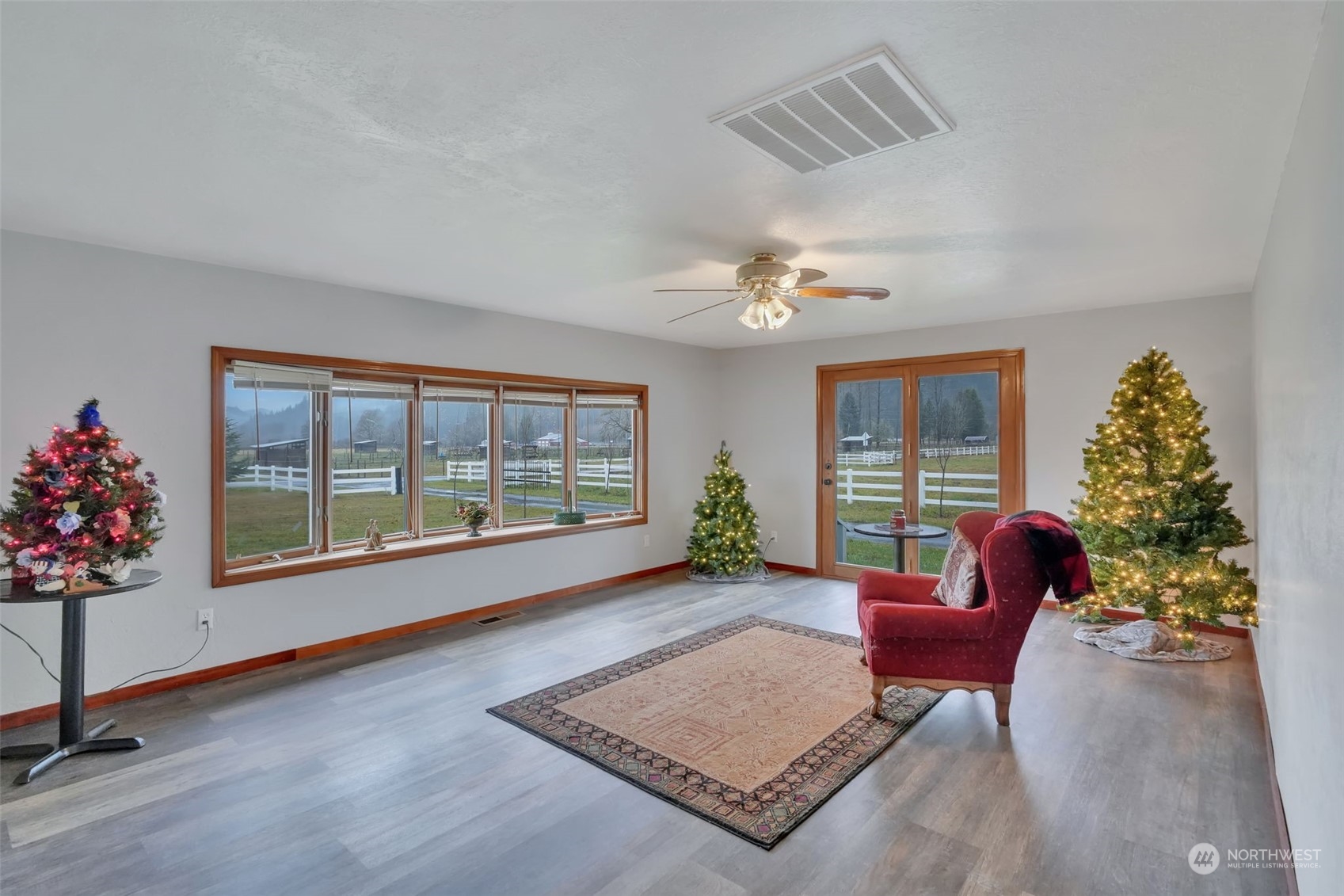 236 Kehoe Rd , Randle, WA 98377