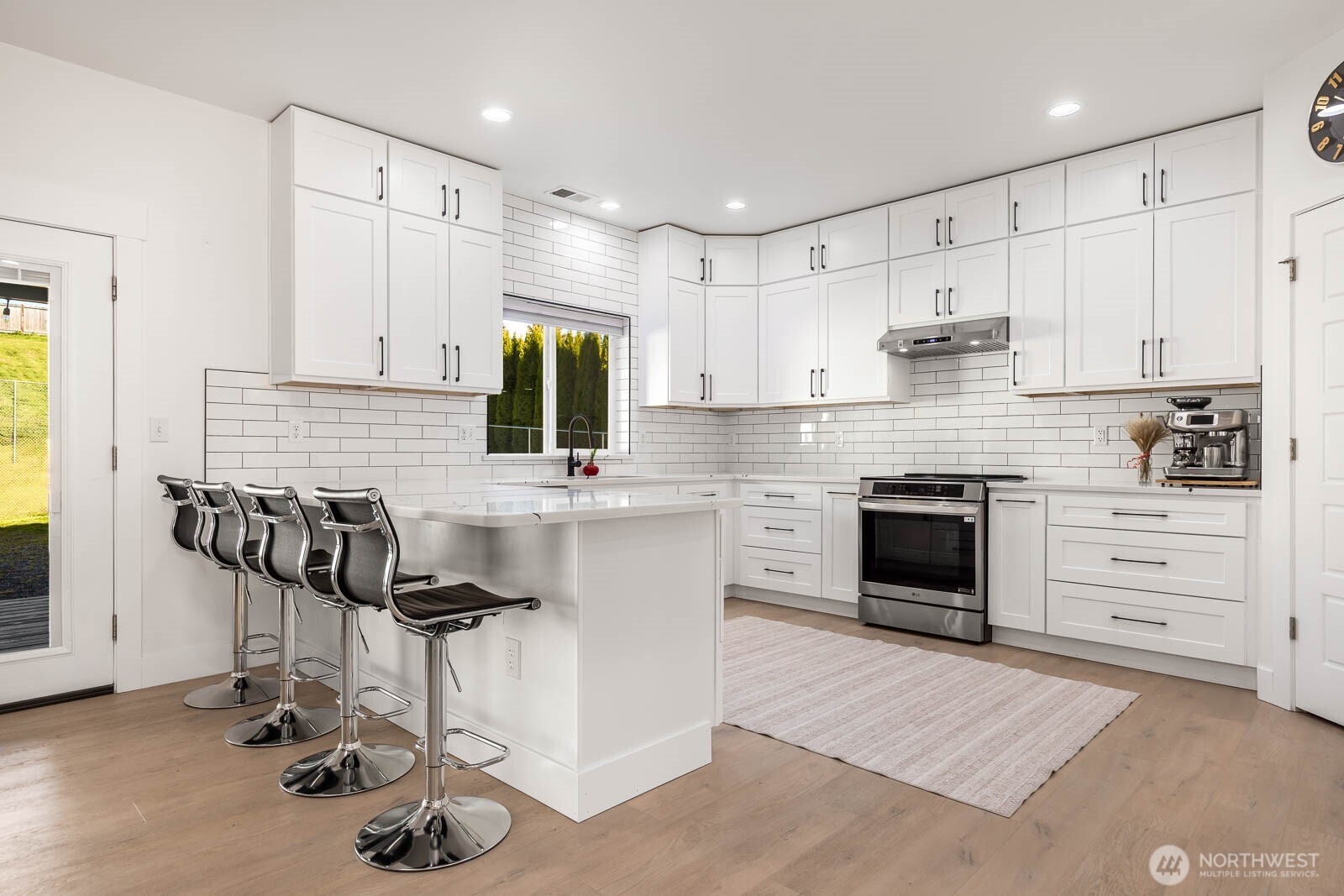 17505 38th Ave Ct E , Tacoma, WA 98446