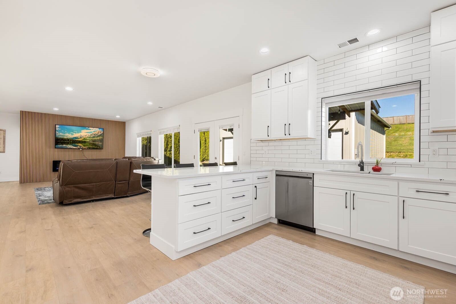 17505 38th Ave Ct E , Tacoma, WA 98446