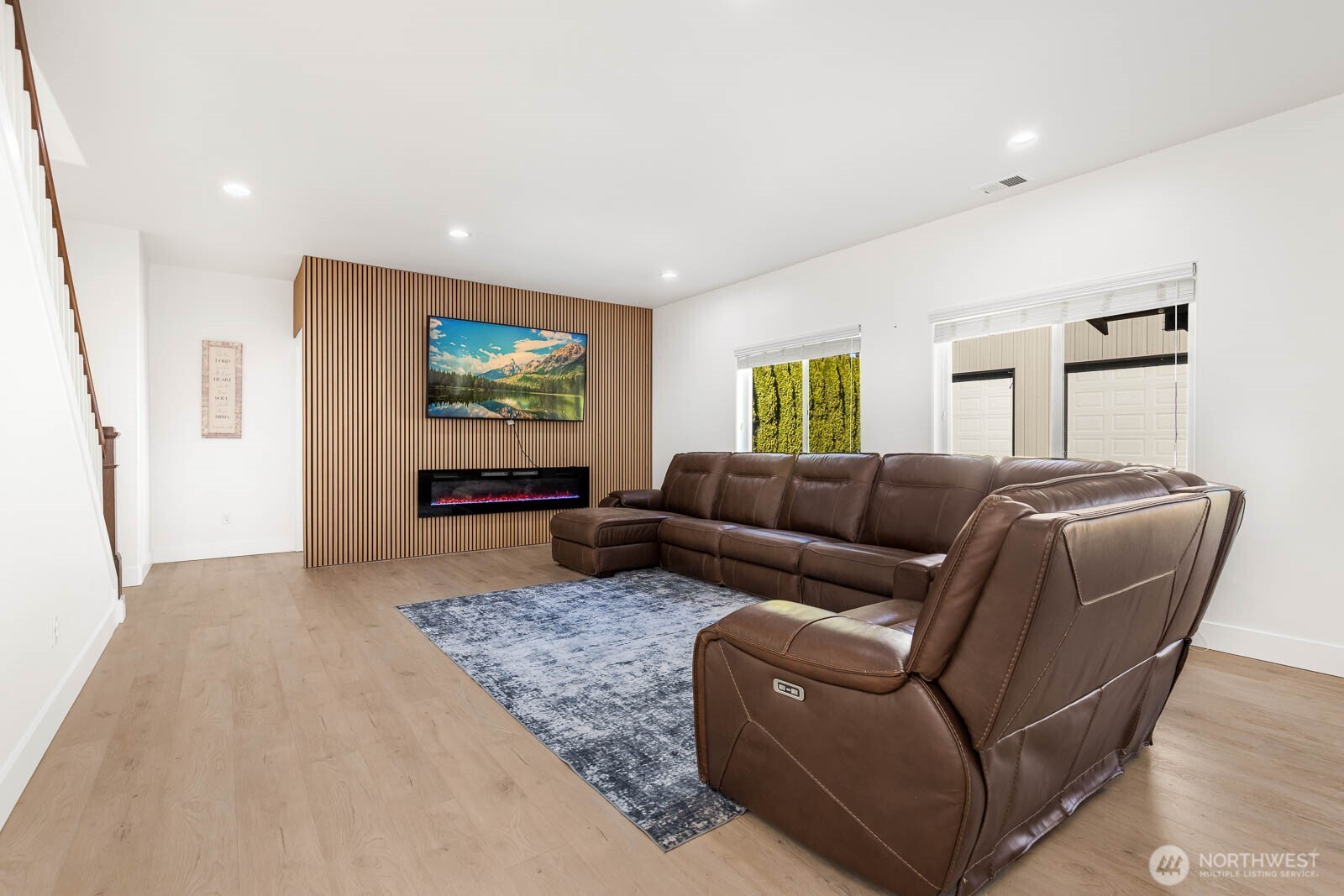 17505 38th Ave Ct E , Tacoma, WA 98446