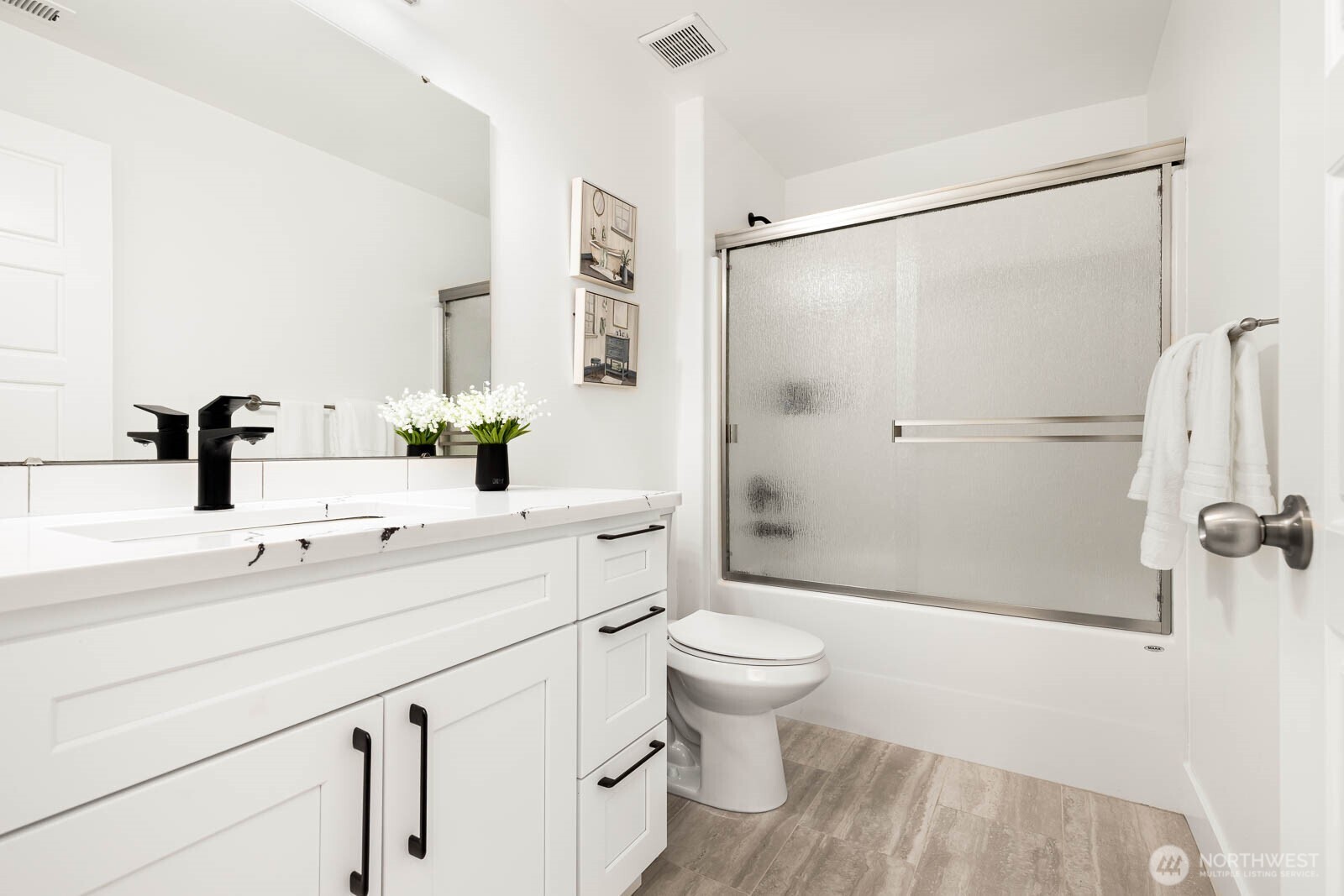 17505 38th Ave Ct E , Tacoma, WA 98446