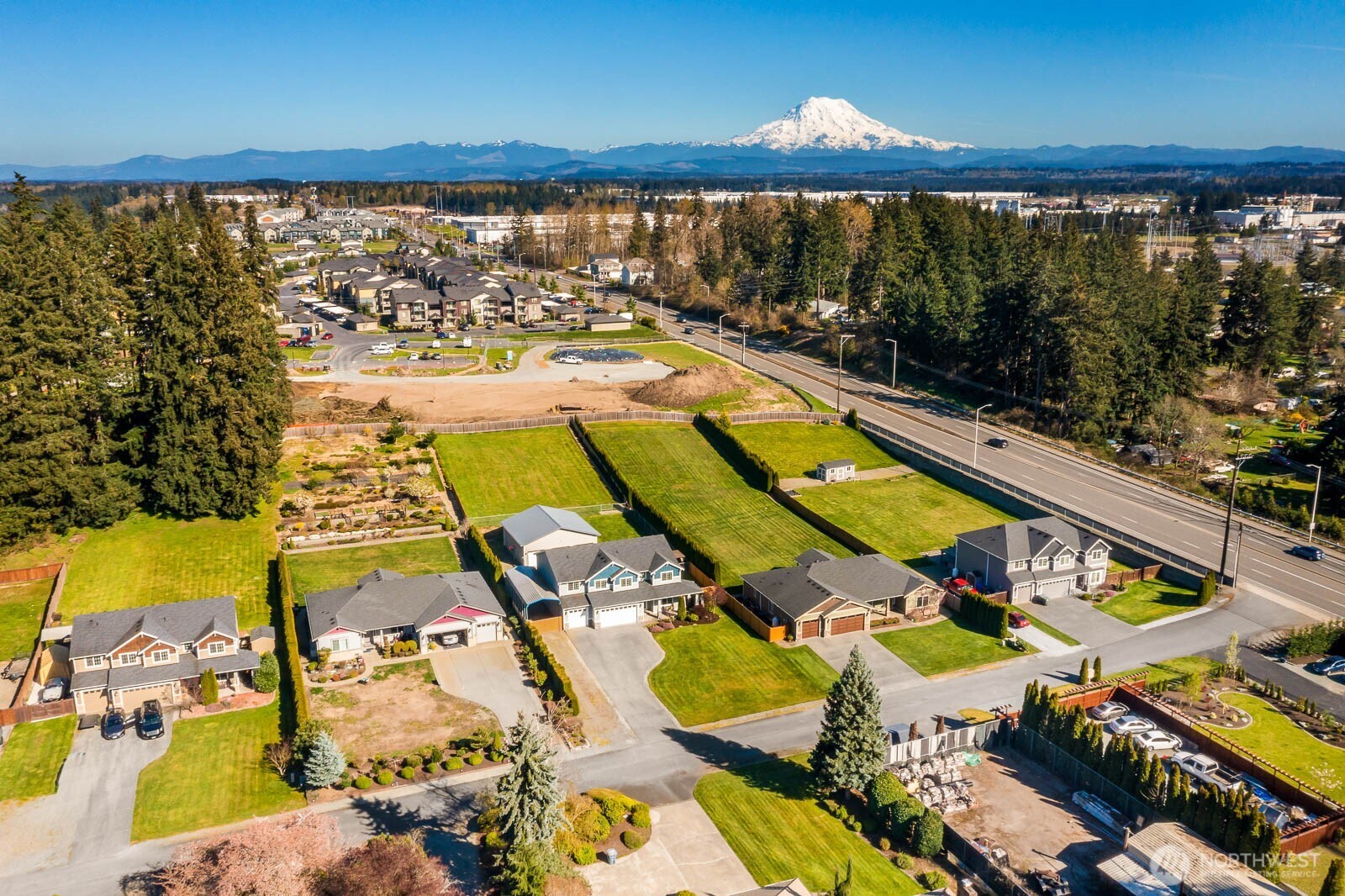 17505 38th Ave Ct E , Tacoma, WA 98446