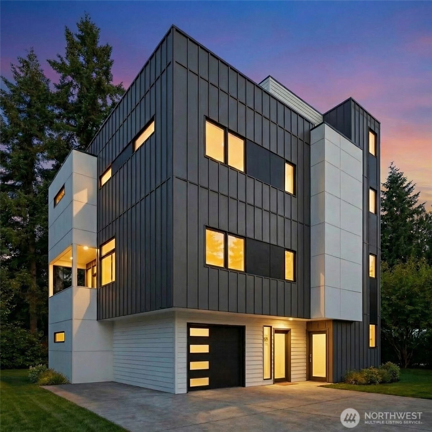 3638 Greenwood Avenue N #B, Seattle, WA 98103