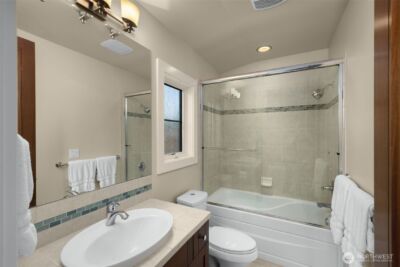 1211 N 42nd Place , Renton, WA 98056 - Photo 24