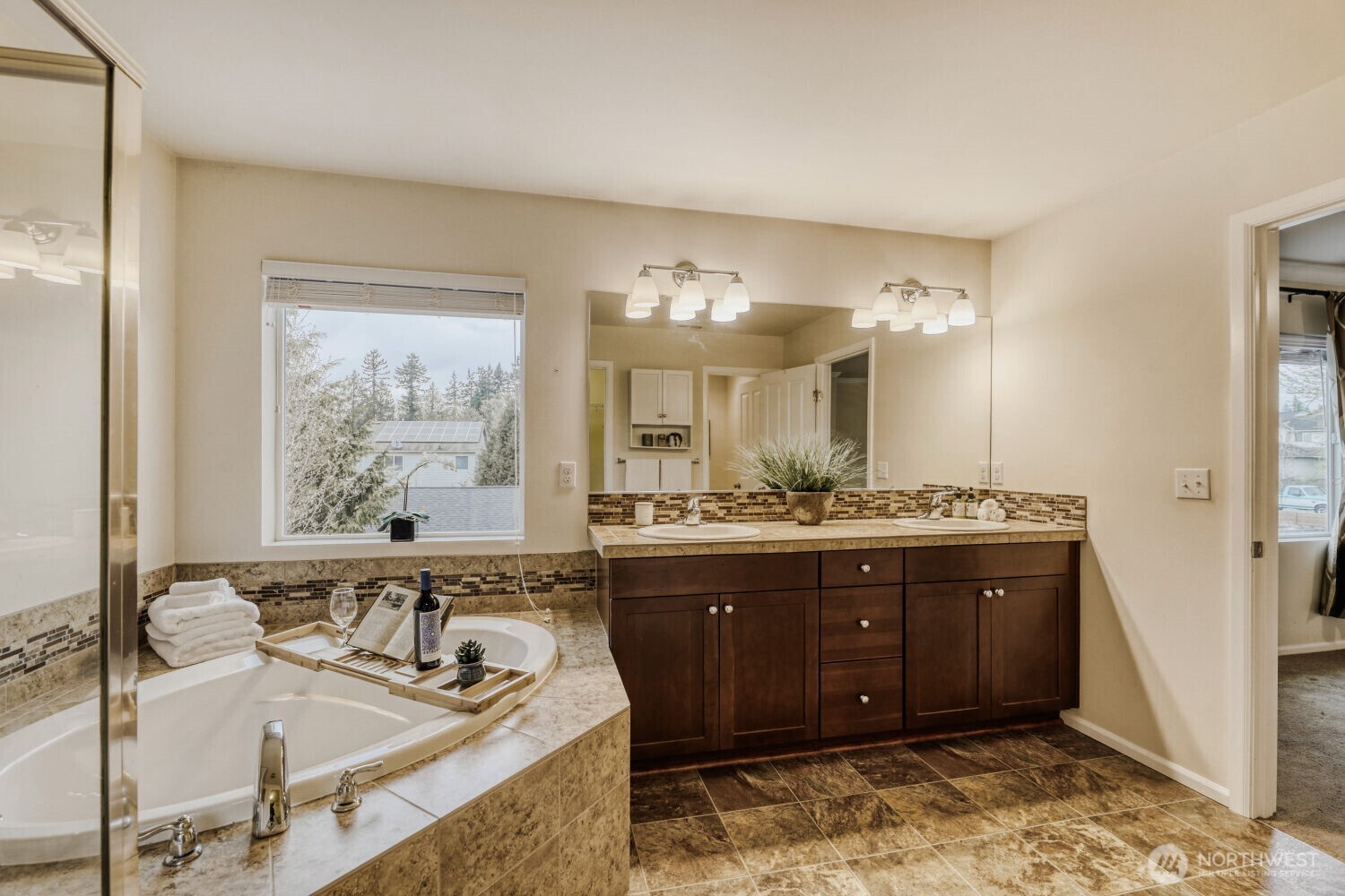 8623 11th Place SE, Lake Stevens, WA 98258