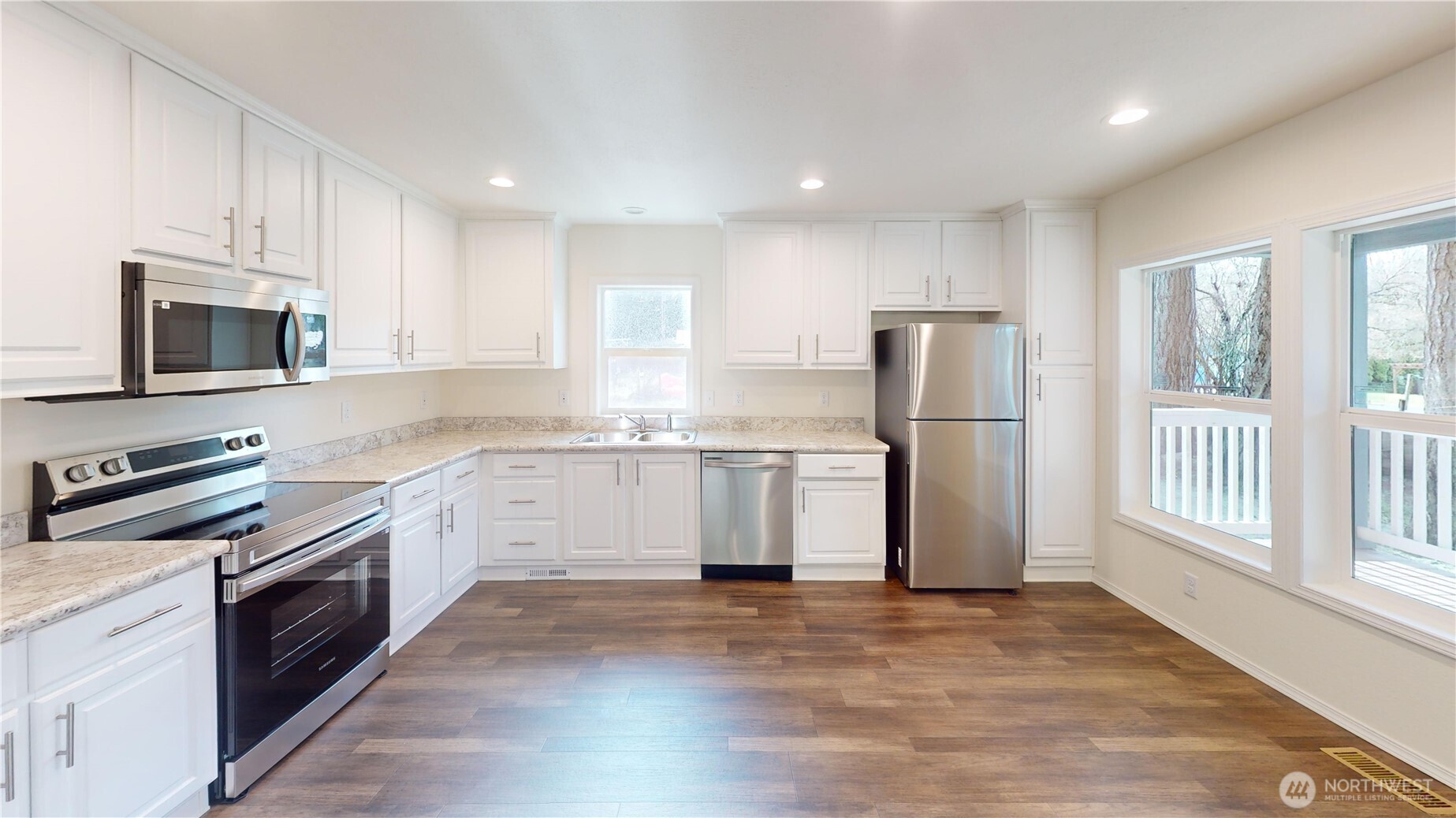 8315 175th Avenue SW, Longbranch, WA 98351