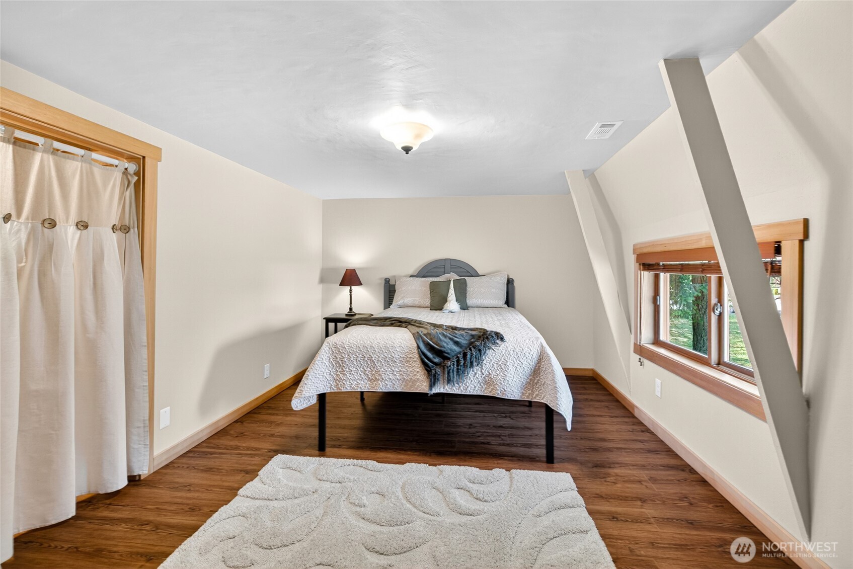 1333 W Smith Road , Ferndale, WA 98248