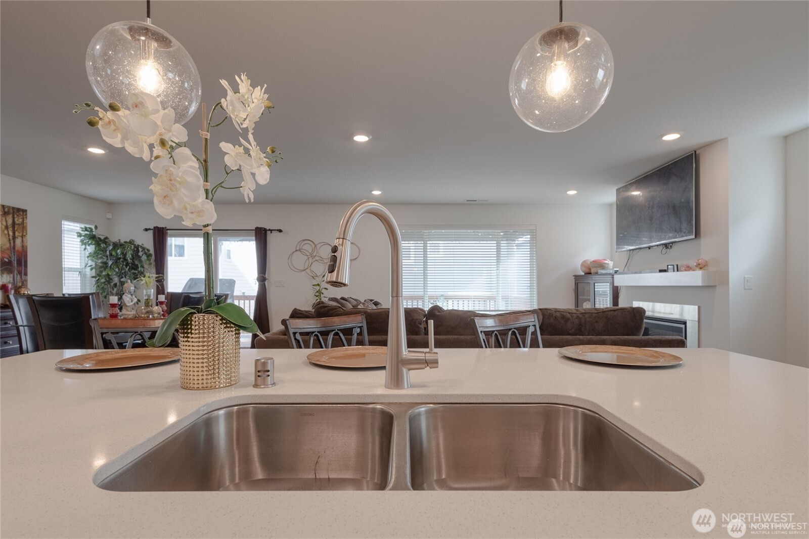 848 Vine Maple Street SE, Olympia, WA 98503