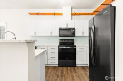17426 Bothell Way NE #A302, Bothell, WA 98011 - Photo 7