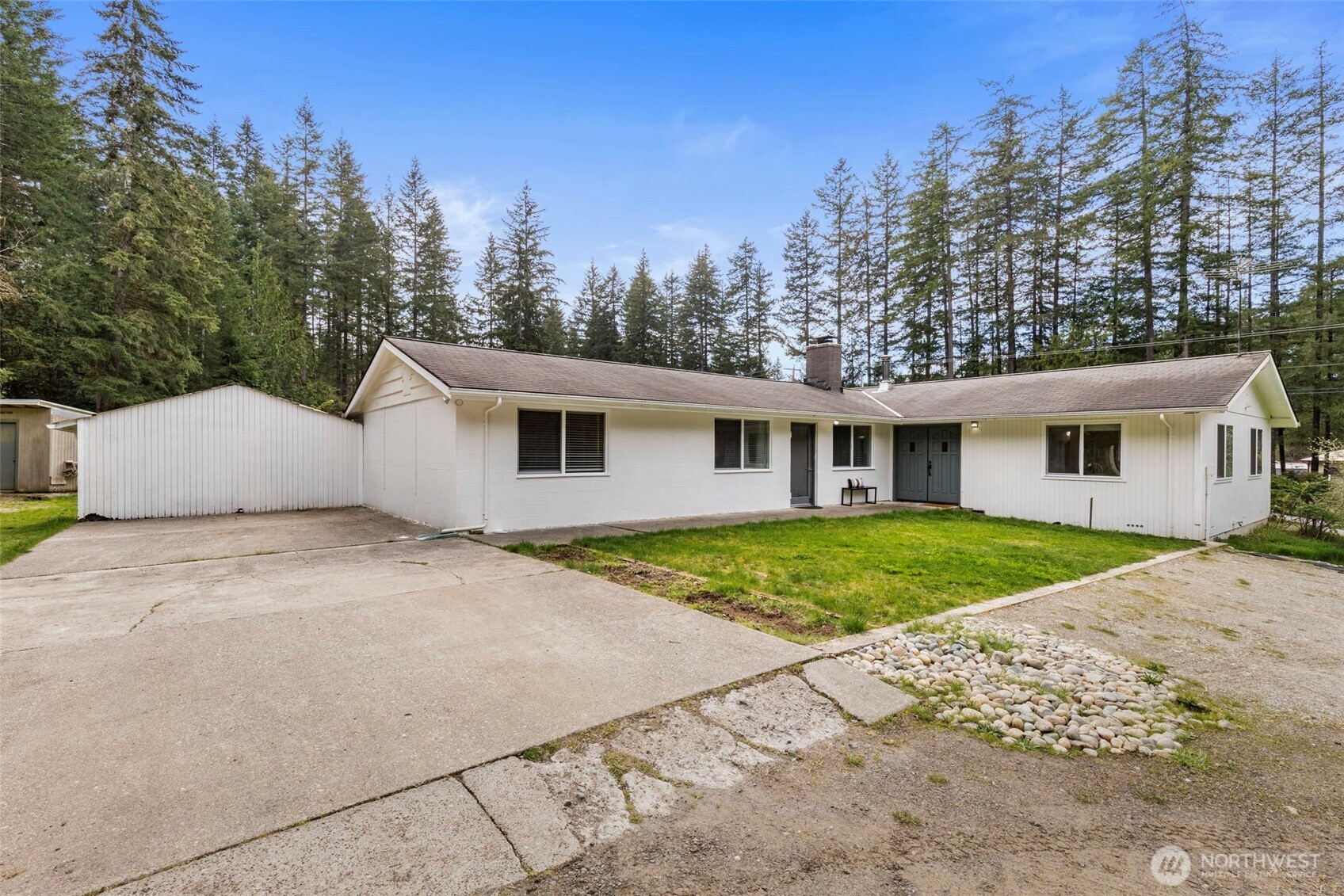 8377 Glenwood Road SW, Port Orchard, WA 98367