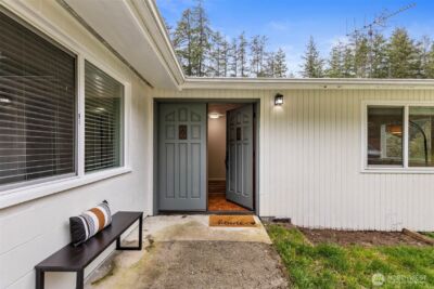 8377 Glenwood Road SW, Port Orchard, WA 98367 - Photo 5