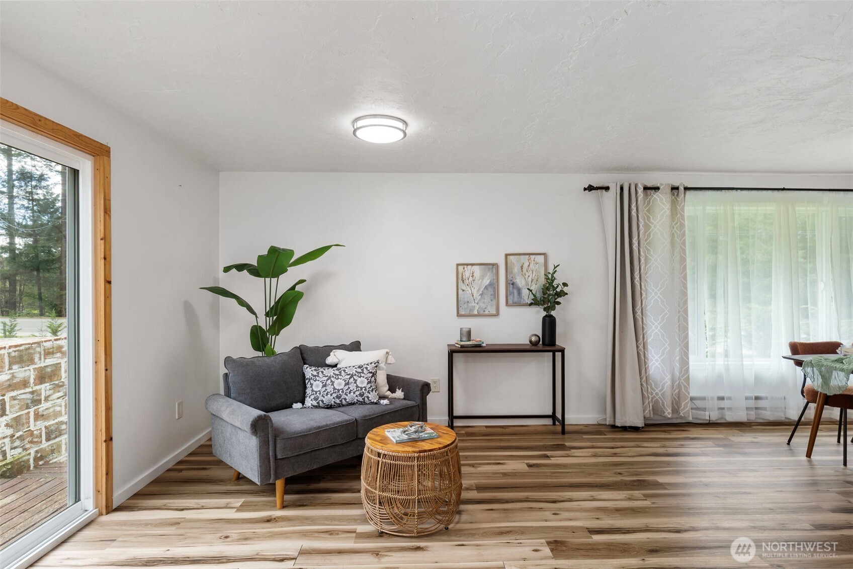 8377 Glenwood Road SW, Port Orchard, WA 98367