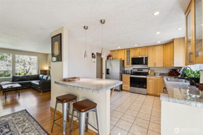 3021 NE 201st Place , Lake Forest Park, WA 98155 - Photo 8