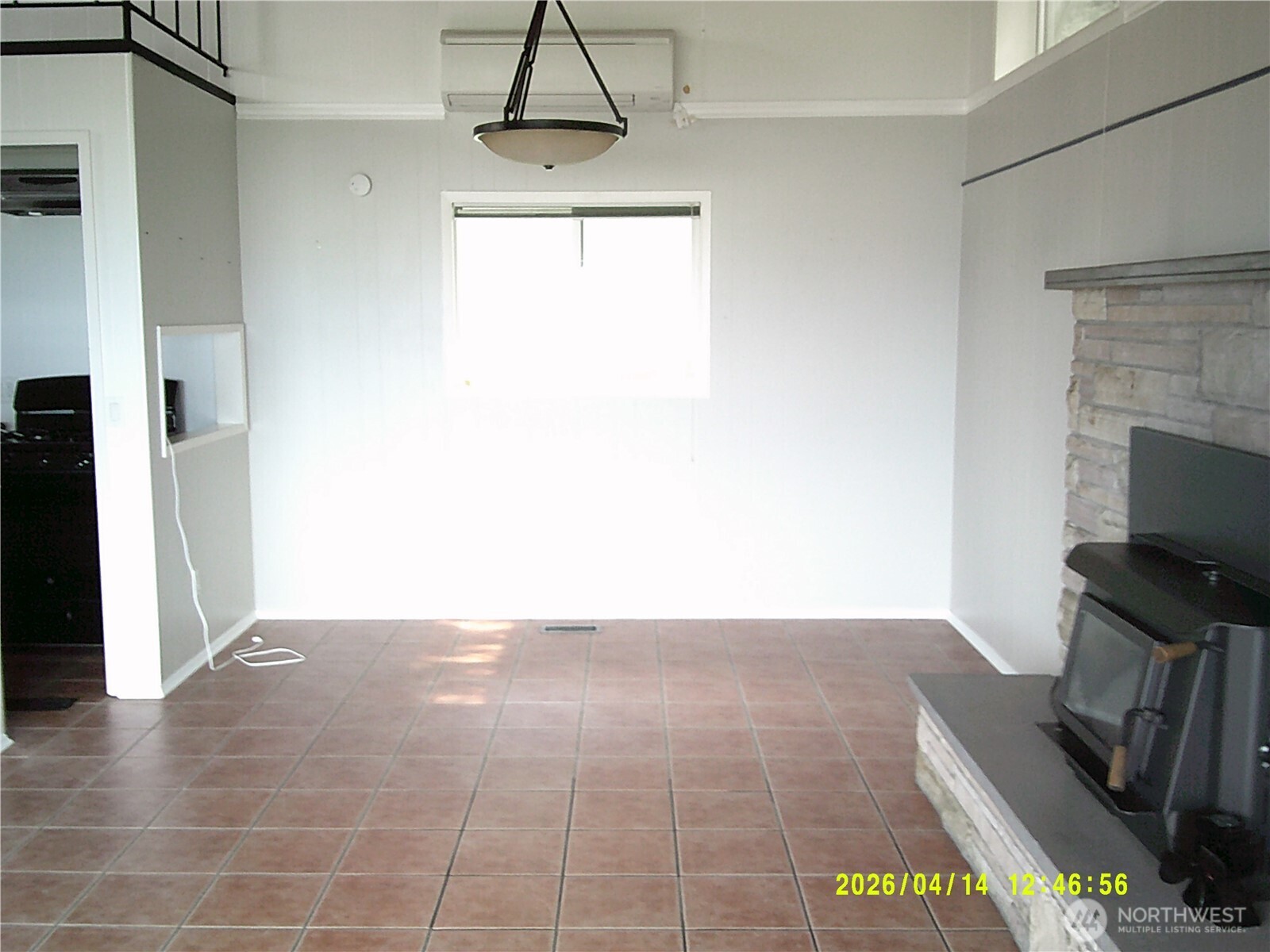 562 Pebble Beach Drive , Oak Harbor, WA 98239