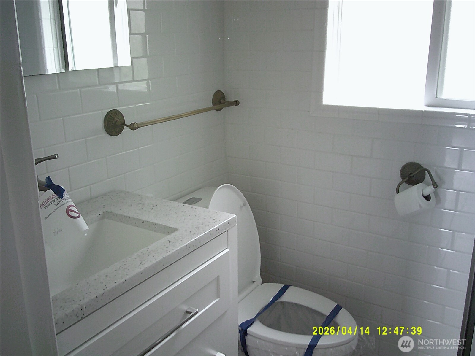 562 Pebble Beach Drive , Oak Harbor, WA 98239