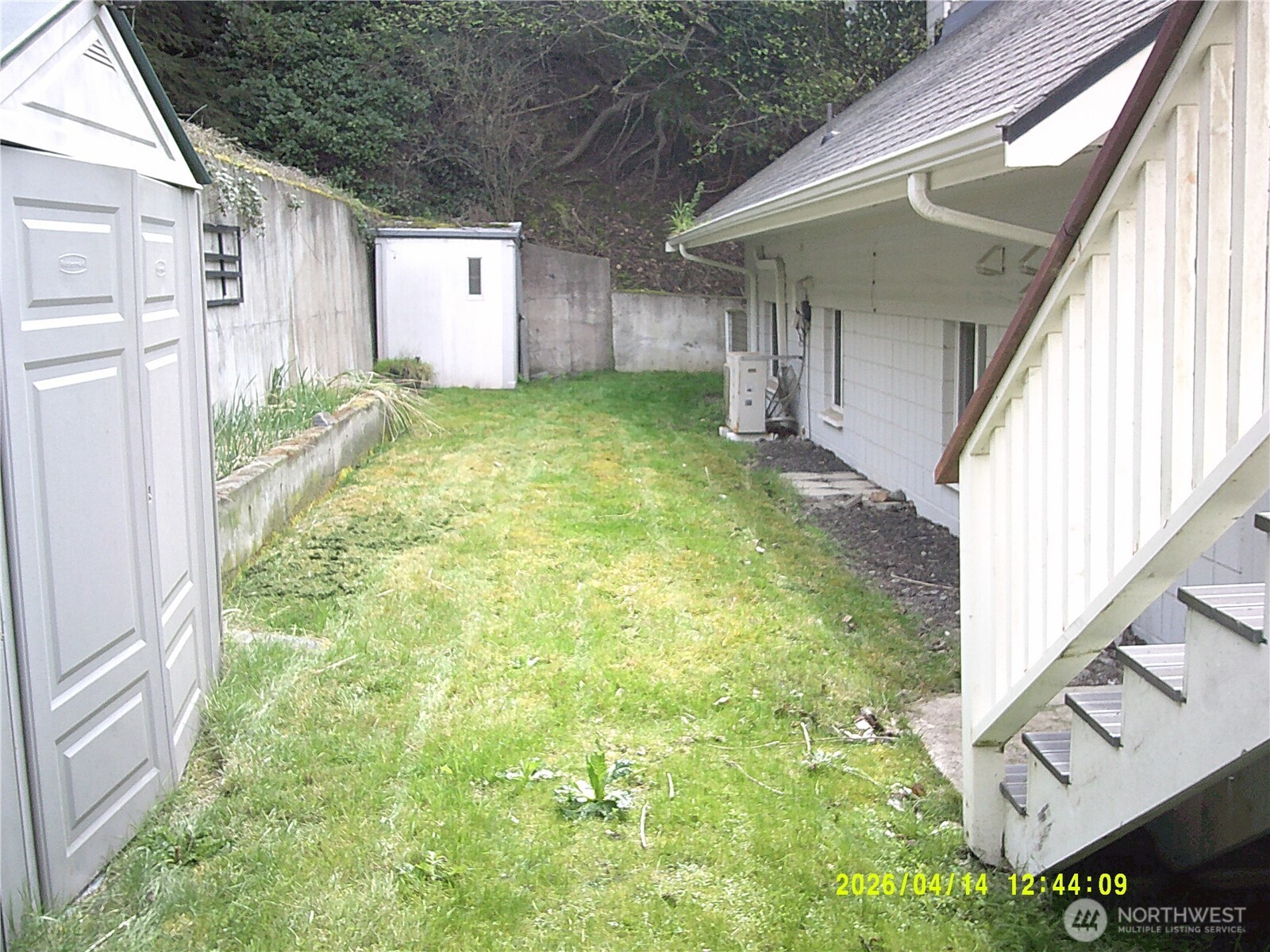 562 Pebble Beach Drive , Oak Harbor, WA 98239