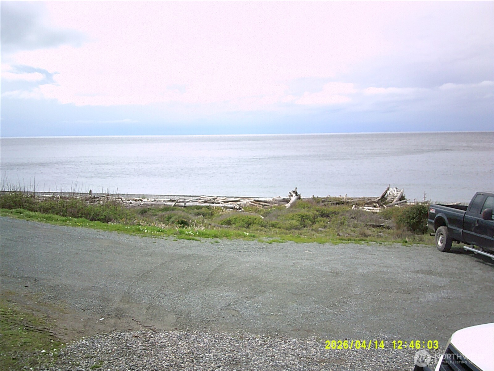 562 Pebble Beach Drive , Oak Harbor, WA 98239