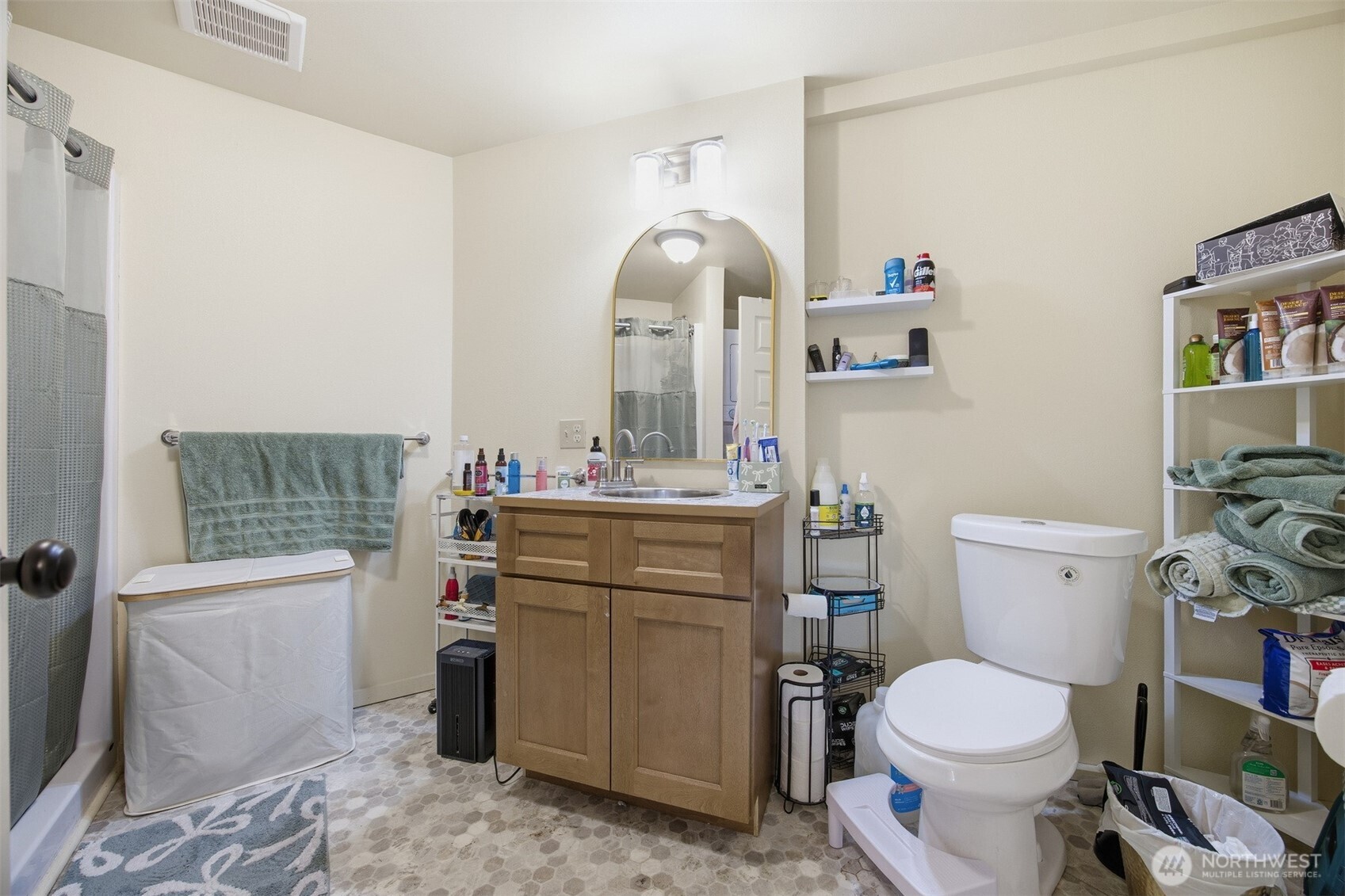 5698 2nd Avenue , Ferndale, WA 98248