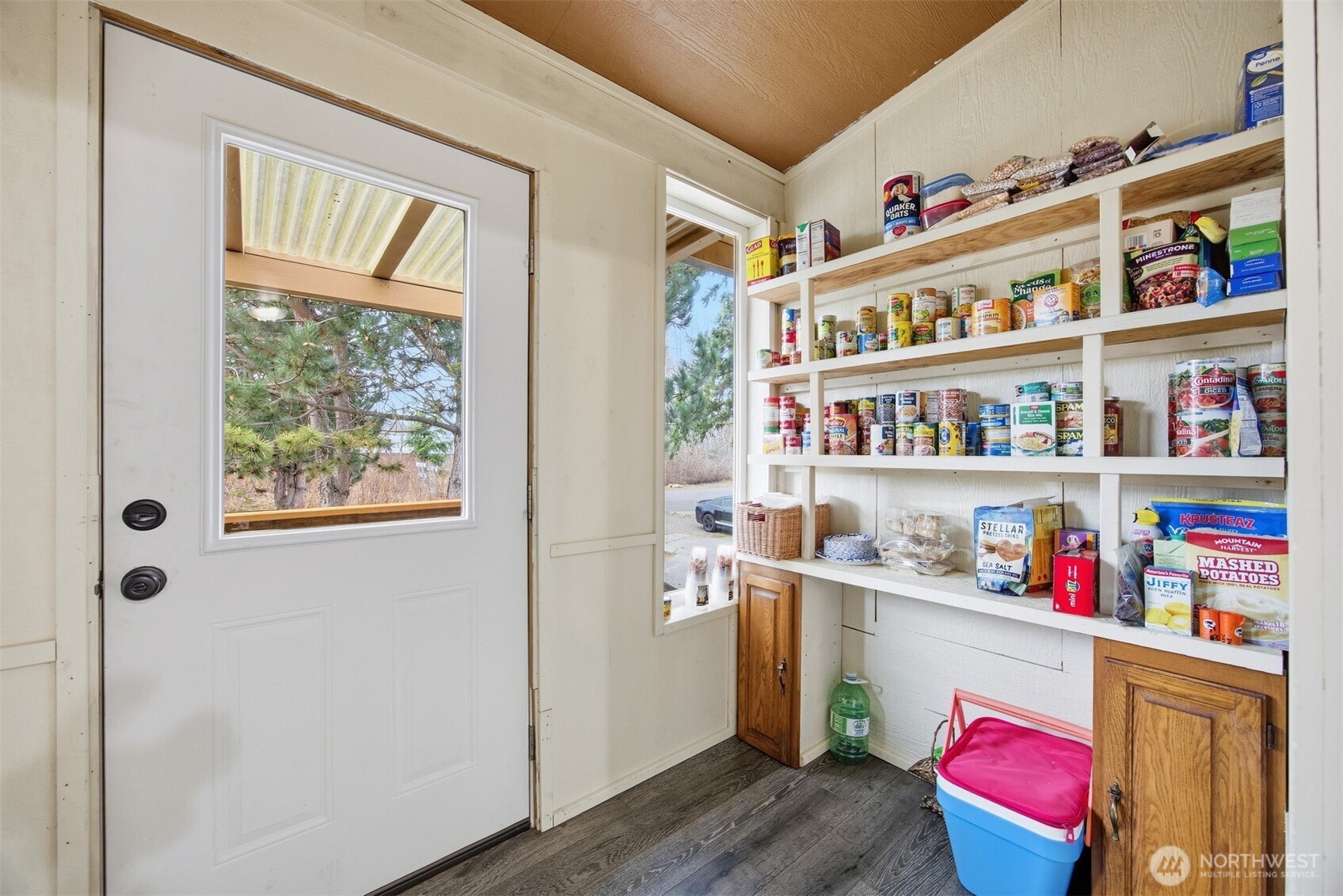 5698 2nd Avenue , Ferndale, WA 98248