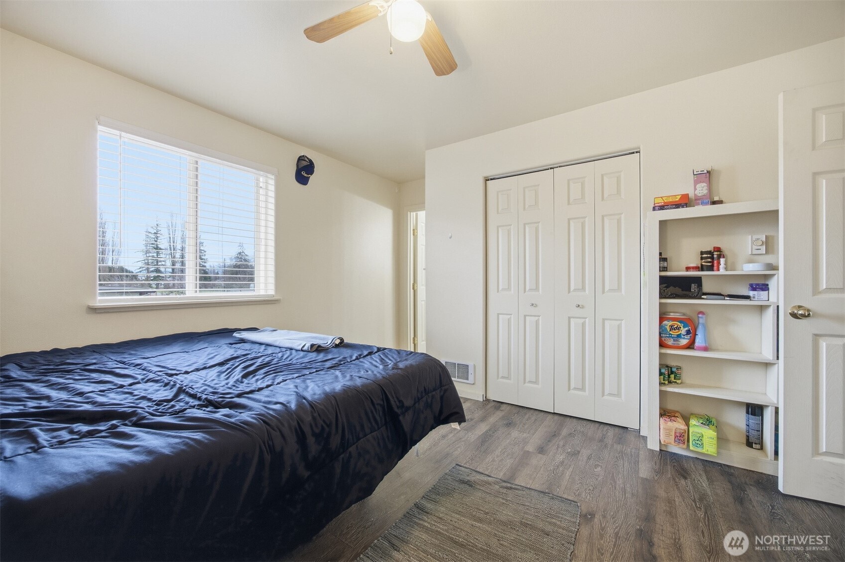 5698 2nd Avenue , Ferndale, WA 98248