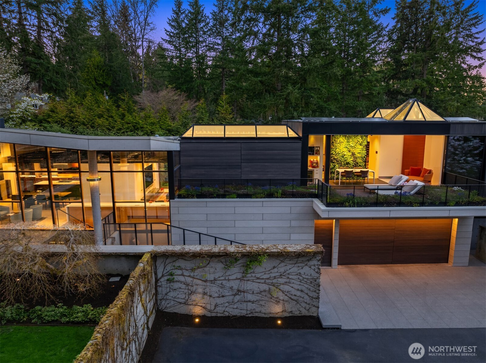 4445 140th Avenue NE, Bellevue, WA 98005