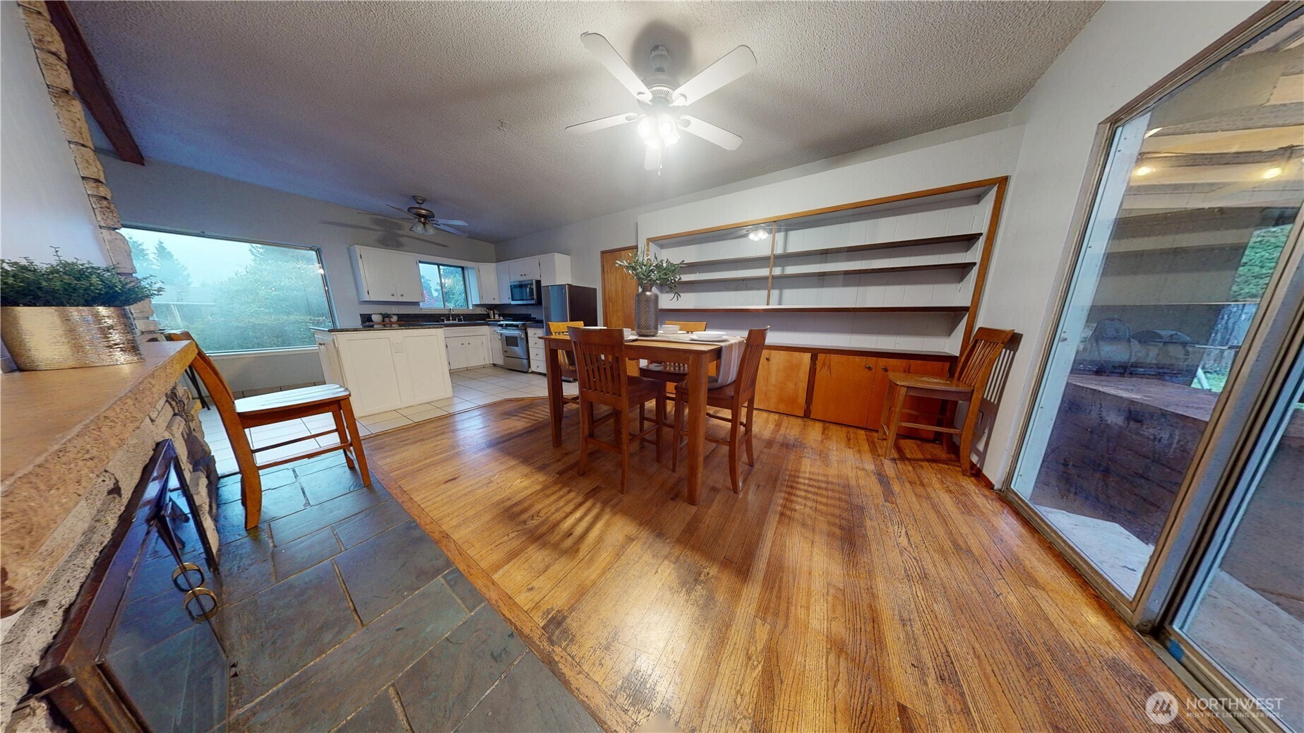 1515 13th Avenue NW, Puyallup, WA 98371