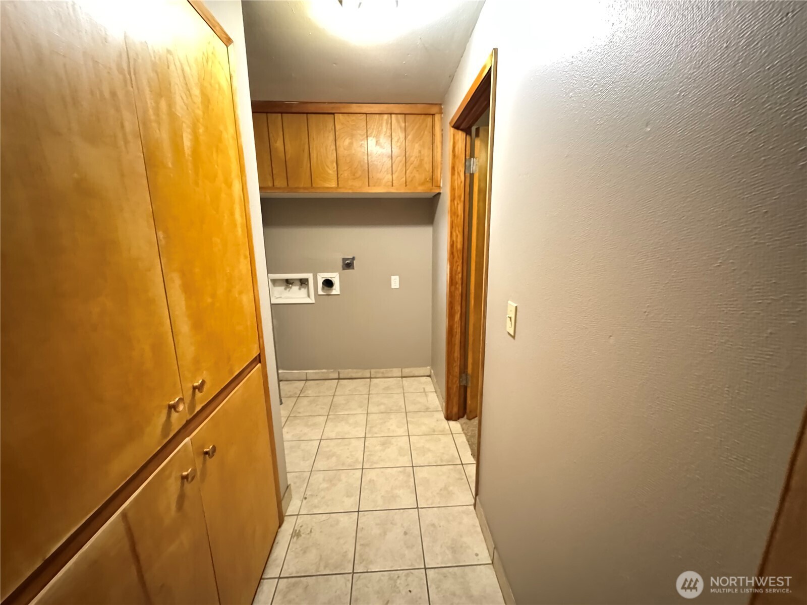 1515 13th Avenue NW, Puyallup, WA 98371