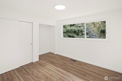 11653 SE 49th Street , Bellevue, WA 98006 - Photo 21